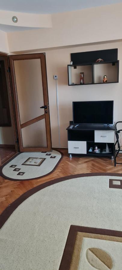 Apartament Cu 2 Camere Spatioase In Centrul Orasului - Andrei Браїла Екстер'єр фото